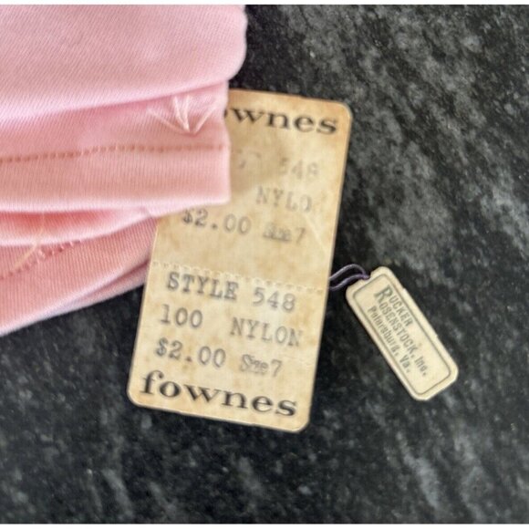 Vintage 50s 60s Pink Over-Wrist Ruched Dressy Gloves - size 7 FOWNES Nylon - Picture 2 of 2